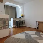 Try The Central Feeling